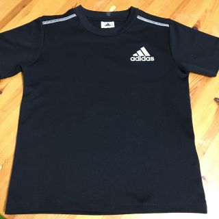 アディダス(adidas)のアディダス　Tシャツ　120(Tシャツ/カットソー)