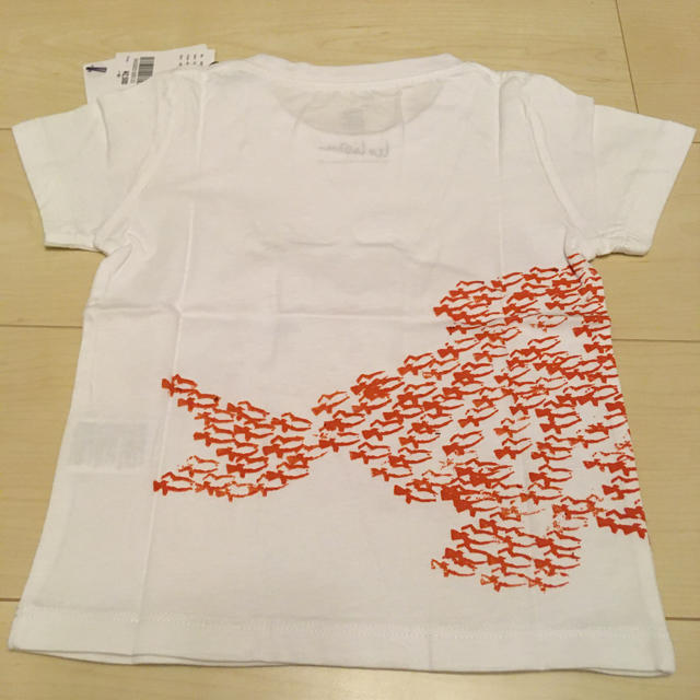 Design Tshirts Store graniph(グラニフ)のグラニフ  スイミー　Tシャツ 100 新品未使用　美品 キッズ/ベビー/マタニティのキッズ服男の子用(90cm~)(Tシャツ/カットソー)の商品写真