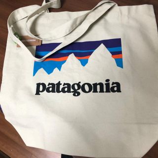 パタゴニア(patagonia)のパタゴニア  トートバッグ　タグ付き新品(トートバッグ)