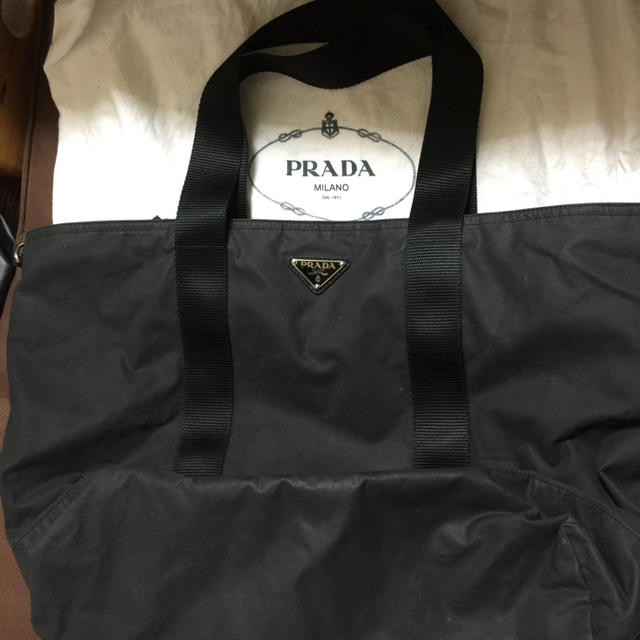 新作 PRADA - プラダトート型ボストン ボストンバッグ