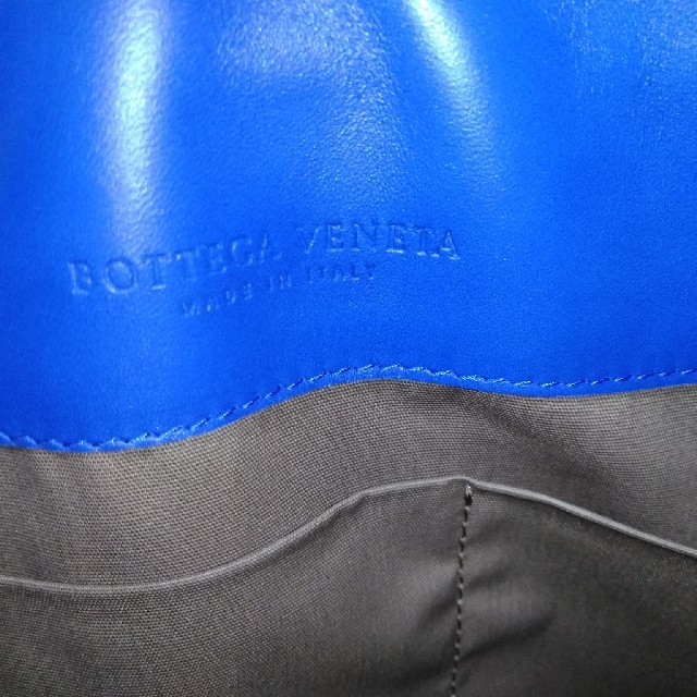 Bottega Veneta(ボッテガヴェネタ)のBOTTEGA VENETA 　クラッチバッグ　青　未使用　 メンズのバッグ(セカンドバッグ/クラッチバッグ)の商品写真