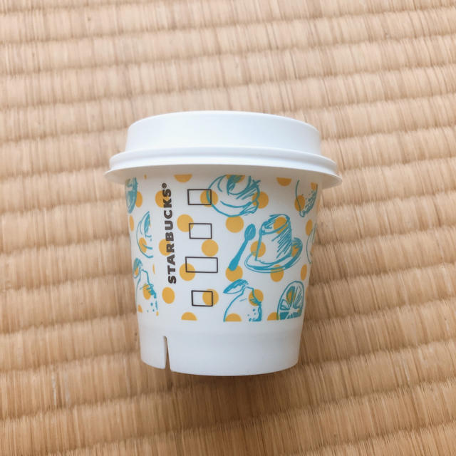 Starbucks Coffee(スターバックスコーヒー)のスタバ　プリンカップ インテリア/住まい/日用品のキッチン/食器(容器)の商品写真