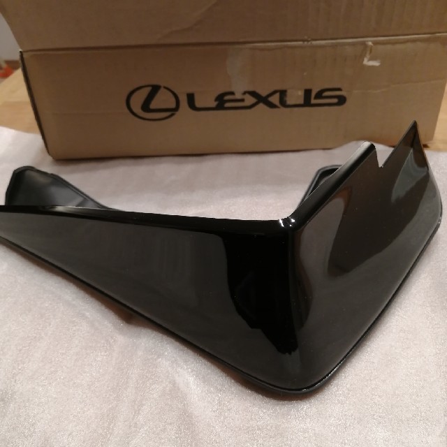 レクサス　lexus ls600hl　左マッドガード