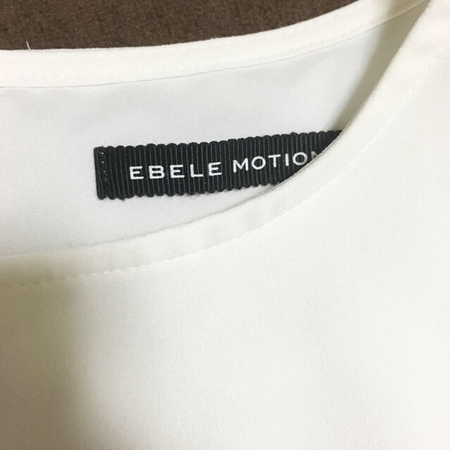 EBELE MOTION(エベルモーション)のフリルスリーブブラウス♡ レディースのトップス(シャツ/ブラウス(半袖/袖なし))の商品写真