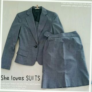 She loves SUITS スーツ(スーツ)