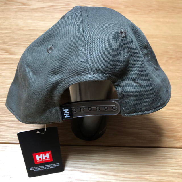 HELLY HANSEN(ヘリーハンセン)のヘリーハンセン　キャップ　HELLY HANSENのCAP 新品、未使用品 メンズの帽子(キャップ)の商品写真