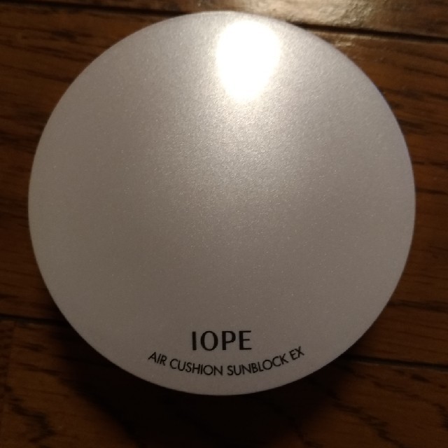 IOPE(アイオペ)のIOPE エアクッションサンブロックEX コスメ/美容のベースメイク/化粧品(ファンデーション)の商品写真