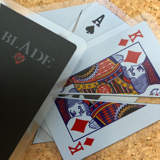 トヨタ(トヨタ)のトランプ　BLADE 非売品 エンタメ/ホビーのテーブルゲーム/ホビー(トランプ/UNO)の商品写真