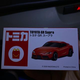 スープラ トミカ