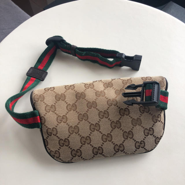 Gucci(グッチ)のGucci  チルドレン　バッグ　ボディバッグ キッズ/ベビー/マタニティのこども用バッグ(その他)の商品写真