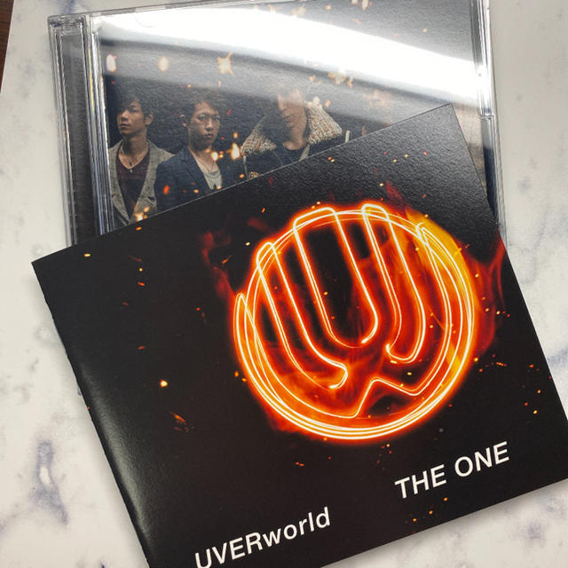SONY(ソニー)のUVERworld THE ONE（初回生産限定盤） エンタメ/ホビーのCD(ポップス/ロック(邦楽))の商品写真