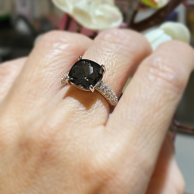シルバーリング合成ブラックサファイア１１号 レディースのアクセサリー(リング(指輪))の商品写真