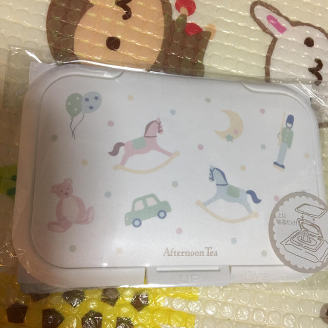 AfternoonTea(アフタヌーンティー)の【新品未開封】アフタヌーンティー Bitatto( ビタット )2個セット キッズ/ベビー/マタニティのおむつ/トイレ用品(ベビーおしりふき)の商品写真