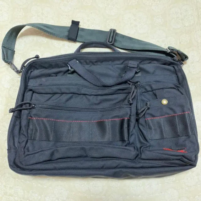 BRIEFING(ブリーフィング)の値下げ　中古　ブリーフィングのB4LINER メンズのバッグ(ショルダーバッグ)の商品写真
