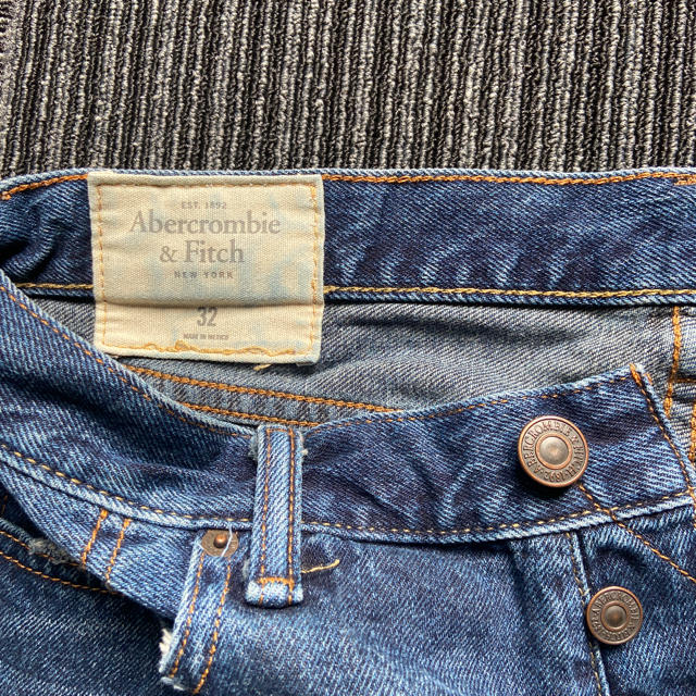 Abercrombie&Fitch(アバクロンビーアンドフィッチ)のアバクロ☆デニムショートパンツ  32 メンズのパンツ(ショートパンツ)の商品写真