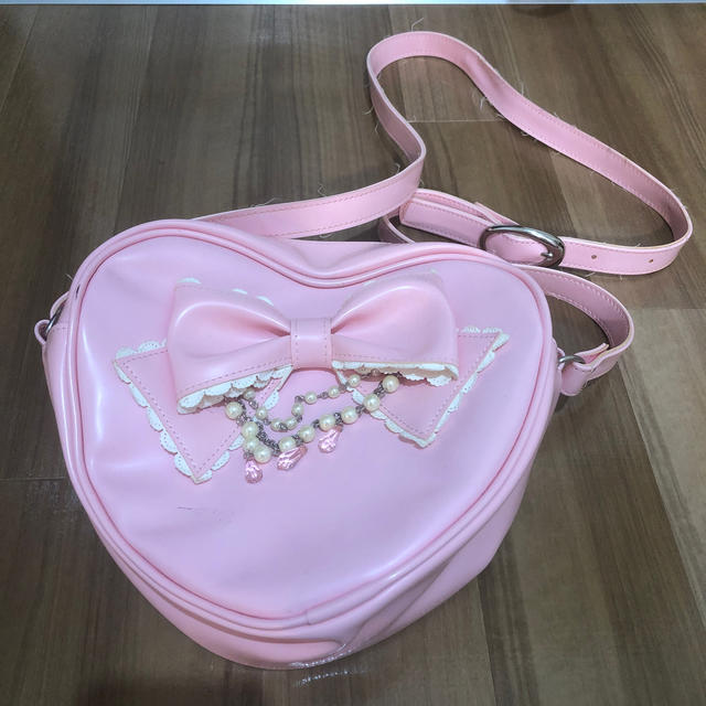 Angelic Pretty Angelic Pretty ハート型 バッグ の通販 by yui Angelic Pretty ハート型バック