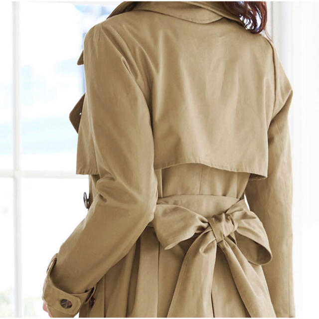 ドレストレンチコート　ベルト付　キャメル レディースのジャケット/アウター(トレンチコート)の商品写真