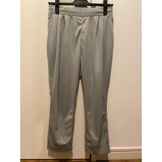 ジーユー(GU)のGU SPORTS ヨガパンツ　七分丈　グレー　Mサイズ　るる様専用(レギンス/スパッツ)