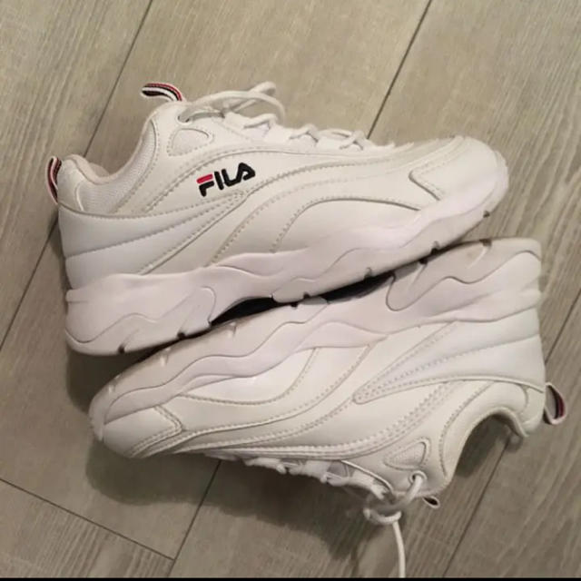 FILA(フィラ)のFILA RAY ダッドスニーカー レイ レディースの靴/シューズ(スニーカー)の商品写真