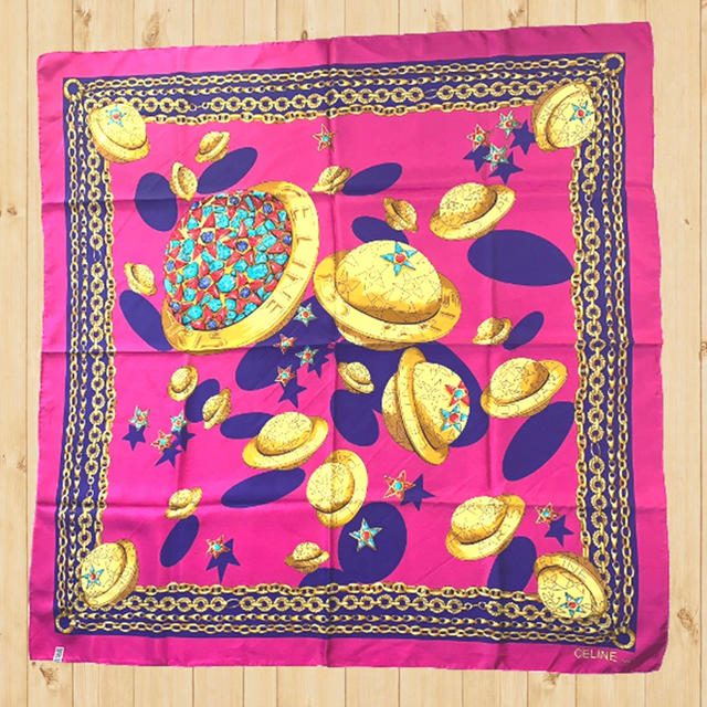 celine(セリーヌ)のCELINE スカーフ  ピンク  ネイビー マルチカラー レディースのファッション小物(バンダナ/スカーフ)の商品写真