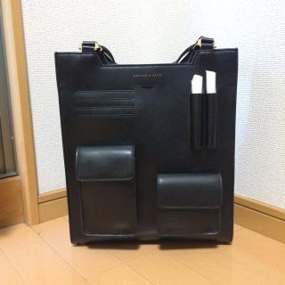 チャールズアンドキース(Charles and Keith)の2wayポケットバッグ(ショルダーバッグ)