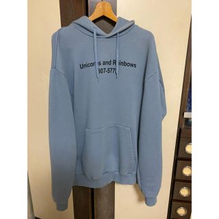 バレンシアガ(Balenciaga)のvetements unicorns フーディー　ユニコーンパーカー(パーカー)