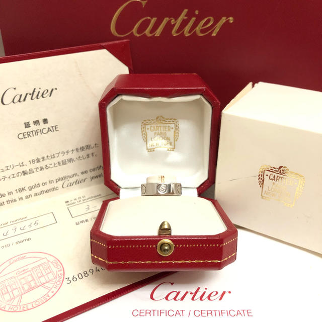 Cartier(カルティエ)のCartier ラブリング ハーフダイヤ 49 レディースのアクセサリー(リング(指輪))の商品写真