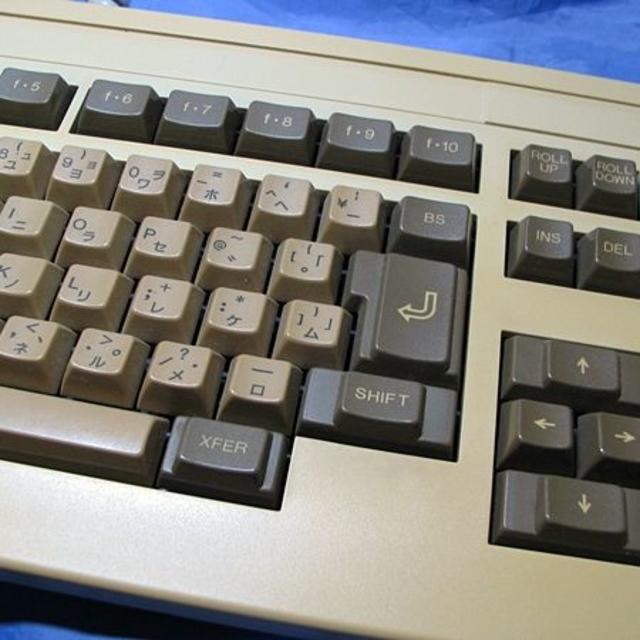 NEC PC-9801V キーボード Ｌ型コネクター（ジャンク） 2