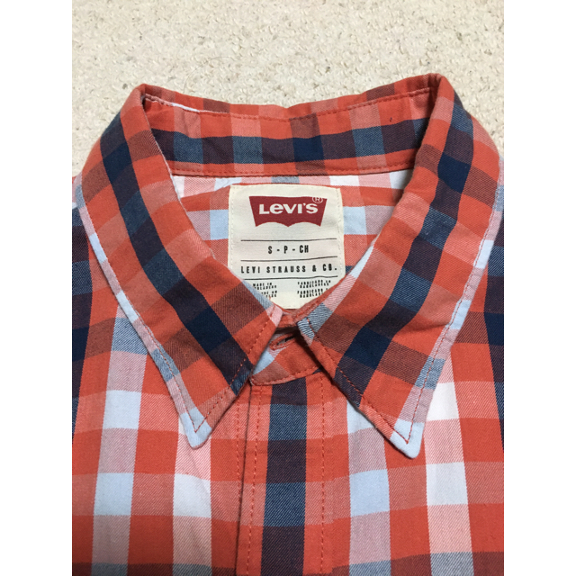 Levi's(リーバイス)のリーバイス　半袖シャツ 　チェック　Ｍサイズ メンズのトップス(シャツ)の商品写真
