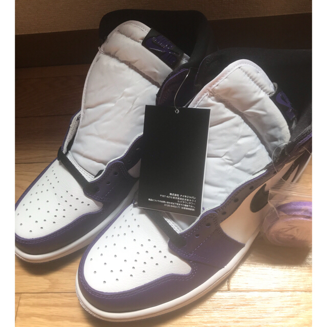 NIKE(ナイキ)のWOWOさん専用　27cm NIKE AJ1 COURT PURPLE  新品 メンズの靴/シューズ(スニーカー)の商品写真