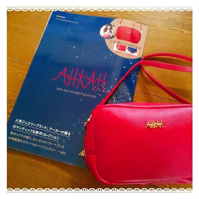 AHKAH(アーカー)のAHKAHbag ポーチ 赤 レディースのバッグ(ショルダーバッグ)の商品写真