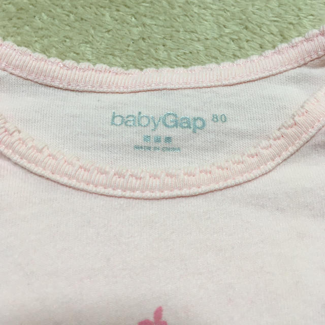 処分babyGAP 長袖ロンパース　80 キッズ/ベビー/マタニティのベビー服(~85cm)(ロンパース)の商品写真