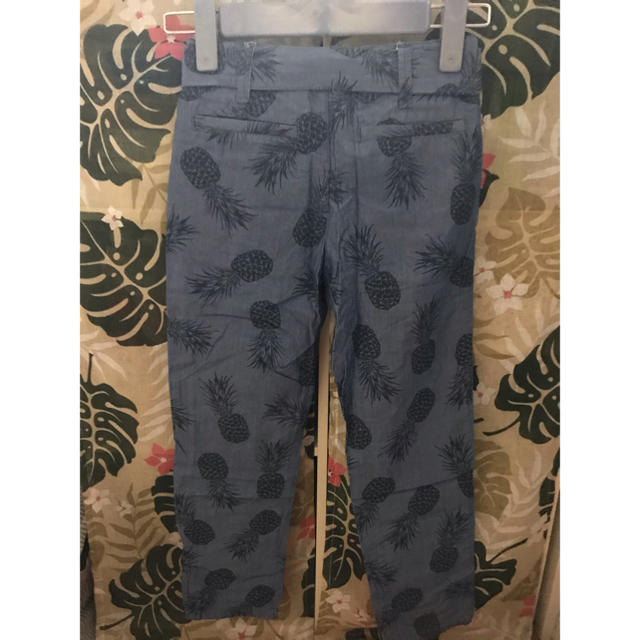 GAP Kids(ギャップキッズ)のGAP kids☆パイナップル柄パンツ！ キッズ/ベビー/マタニティのキッズ服女の子用(90cm~)(パンツ/スパッツ)の商品写真