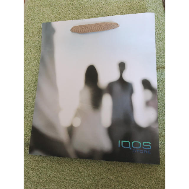 IQOS(アイコス)のiQOS ショ袋 レディースのバッグ(ショップ袋)の商品写真
