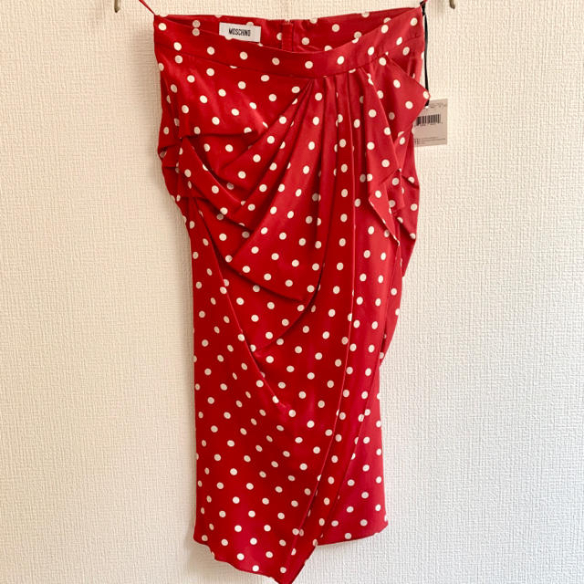 MOSCHINO(モスキーノ)のMOSCHINOモスキーノドット柄ラップスカート水玉赤 レディースのスカート(ひざ丈スカート)の商品写真