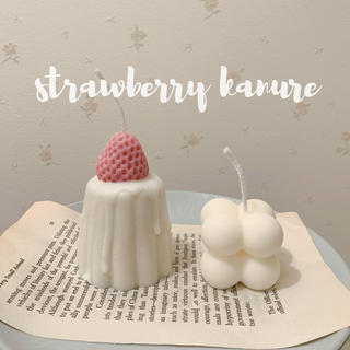 ボンボンキャンドル　strawberry kanure candle(アロマ/キャンドル)