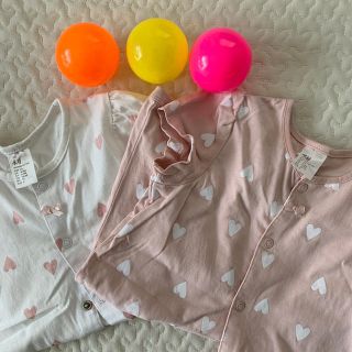 エイチアンドエム(H&M)のH&M ♡柄パジャマ 新品未使用 74(パジャマ)