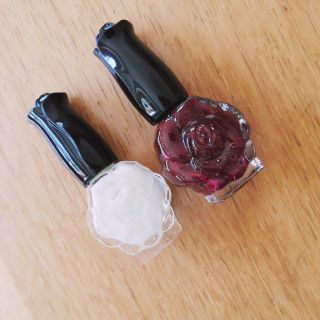 アナスイ(ANNA SUI)のANNA SUI ネイルカラー2個セット＆ケイト ルージュ(マニキュア)