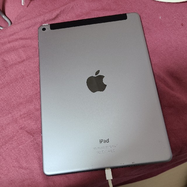 準美品　iPad  Air  16GB  WIFIモデル　アイパッド　エア