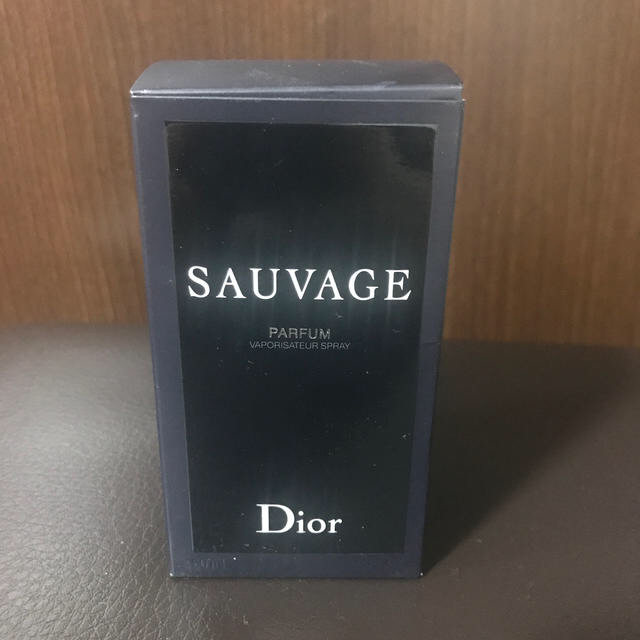 Christian Dior(クリスチャンディオール)のDior SAUVAGE コスメ/美容の香水(香水(男性用))の商品写真