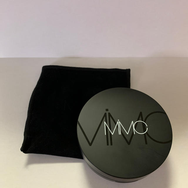 MiMC(エムアイエムシー)のMiMc エムアイエムシー　ミネラルリキッドリーファンデーション　102 コスメ/美容のベースメイク/化粧品(ファンデーション)の商品写真