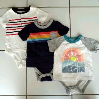 ベビーギャップ(babyGAP)の特価！ babyGAP 6-12m Tシャツ風 ロンパース 3枚セット(ロンパース)