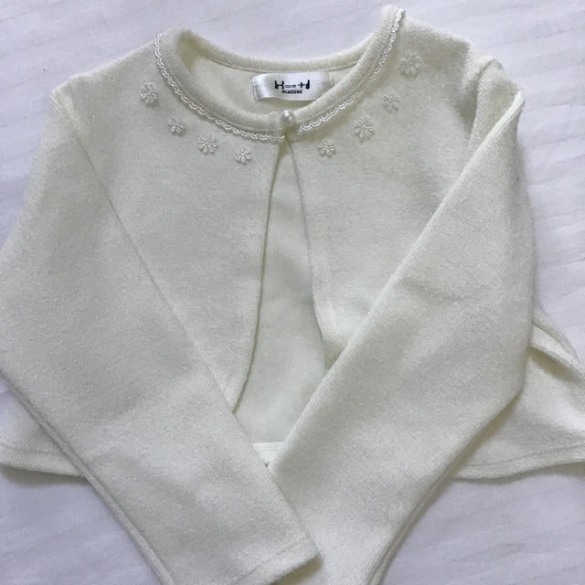 BeBe(ベベ)のbuzz fuzz by bebe ワンピース 110cm キッズ/ベビー/マタニティのキッズ服女の子用(90cm~)(ワンピース)の商品写真