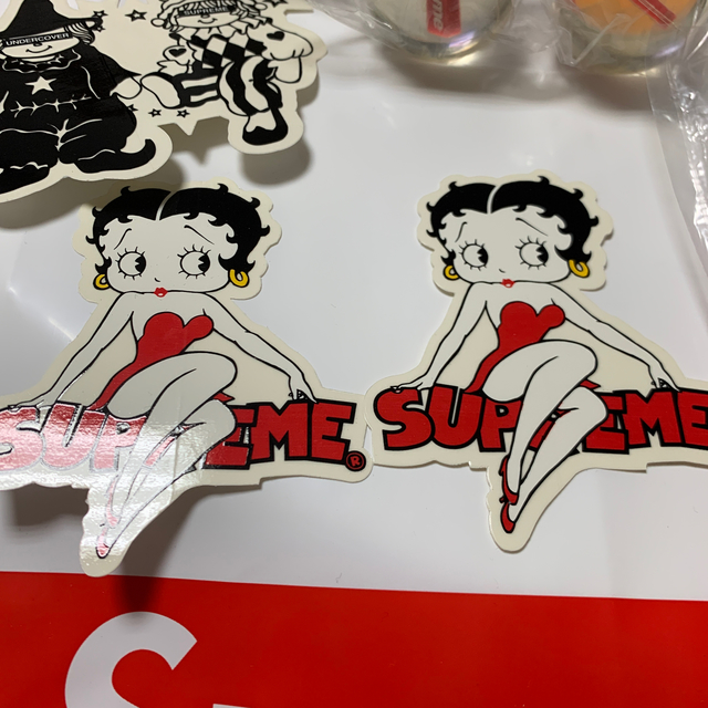 supreme ステッカー　ノベルティ　セット売り