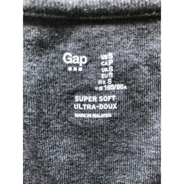 GAP(ギャップ)の【美品】ロンT  レディースのトップス(Tシャツ(長袖/七分))の商品写真