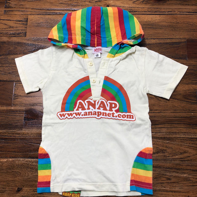 ANAP(アナップ)のANAP レインボー柄　Tシャツ キッズ/ベビー/マタニティのキッズ服男の子用(90cm~)(Tシャツ/カットソー)の商品写真