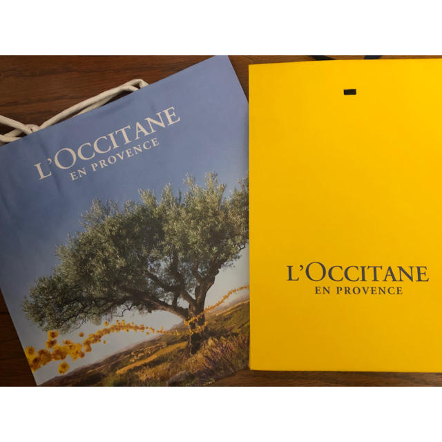 L'OCCITANE(ロクシタン)のLOCCTITANE 空箱　＆　ショッパー袋 レディースのバッグ(ショップ袋)の商品写真