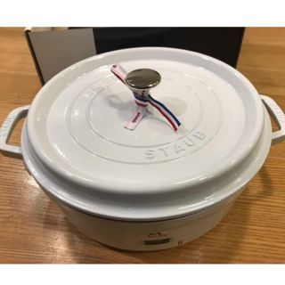 ストウブ(STAUB)のストウブ　ラウンドココット　シャロー　ホワイト26cm(鍋/フライパン)