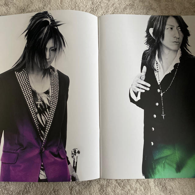 GLAY パンフ 2012 HOTELGLAY 打上げRADIO CD付 エンタメ/ホビーのタレントグッズ(ミュージシャン)の商品写真