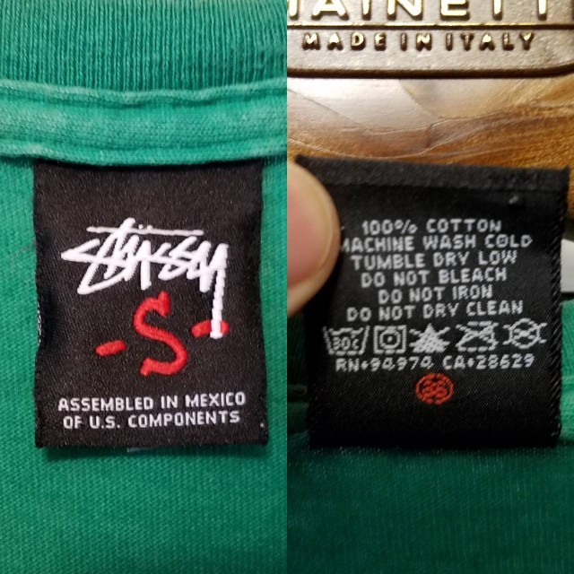 STUSSY(ステューシー)のMexico製 Stuusy グラフィティプリント入り 半袖カットソー/Tシャツ メンズのトップス(Tシャツ/カットソー(半袖/袖なし))の商品写真